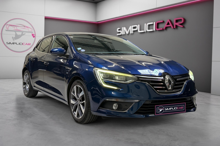 RENAULT MEGANE IV BERLINE
